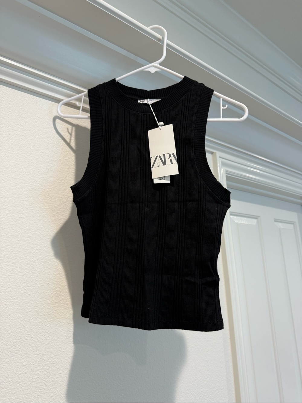 ZARA Black Ribbed Sleeveless Tank